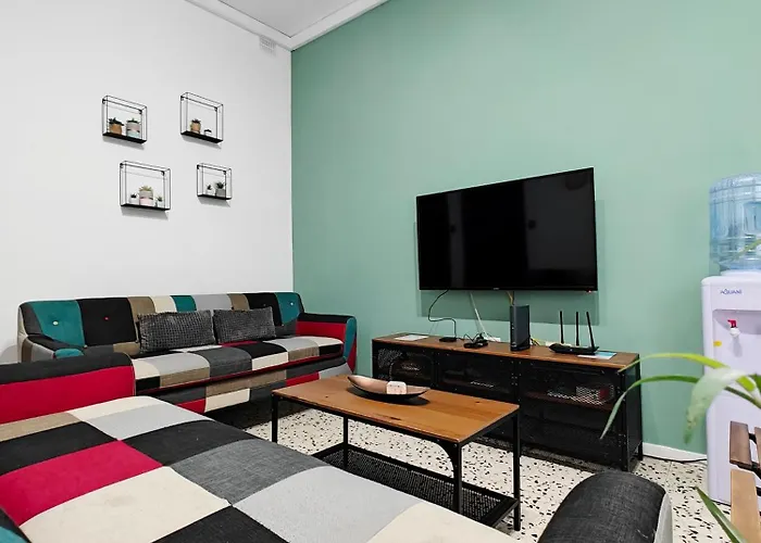 ビジネスホテル Cosy 9 Pietà